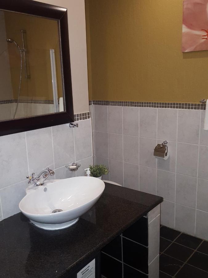 Grace Place BnB Pretoria Bed & Breakfast Exterior foto