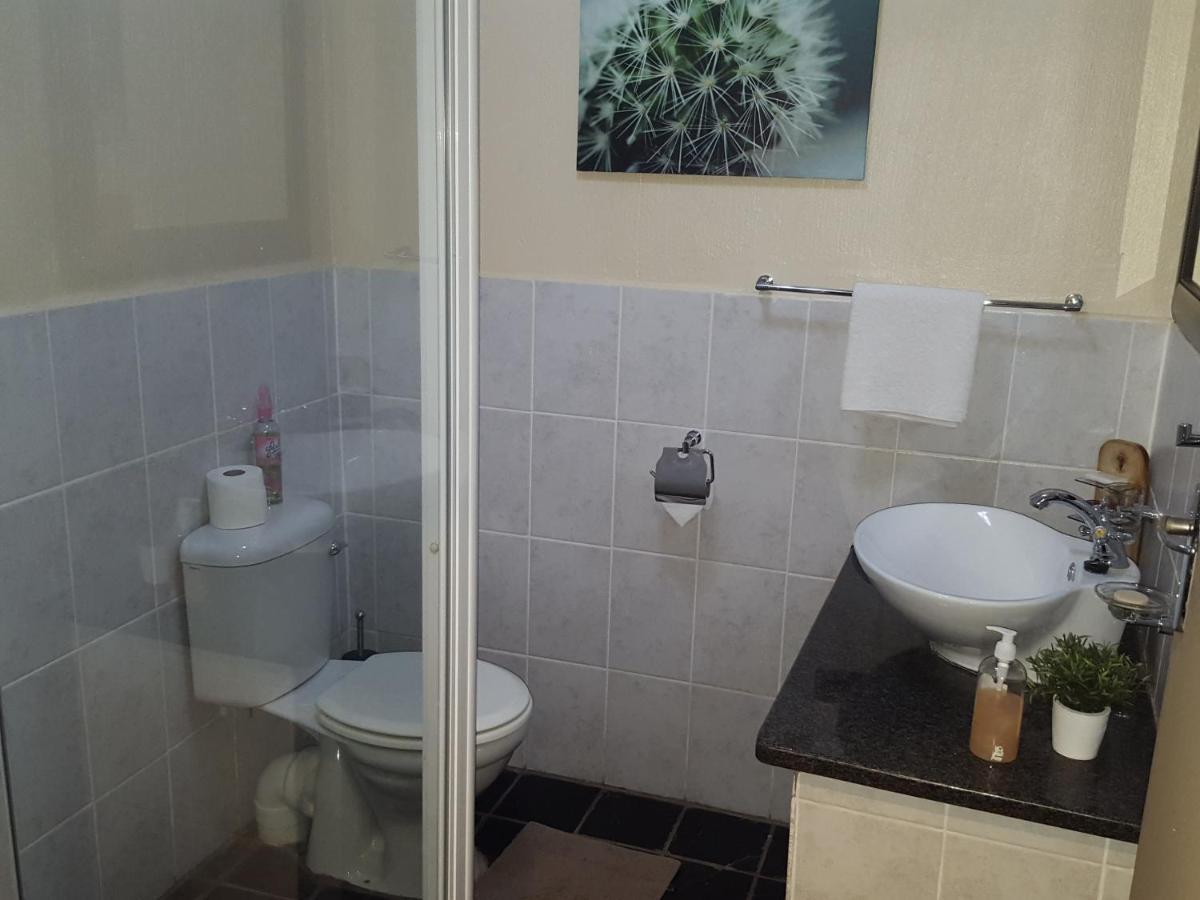 Grace Place BnB Pretoria Bed & Breakfast Exterior foto